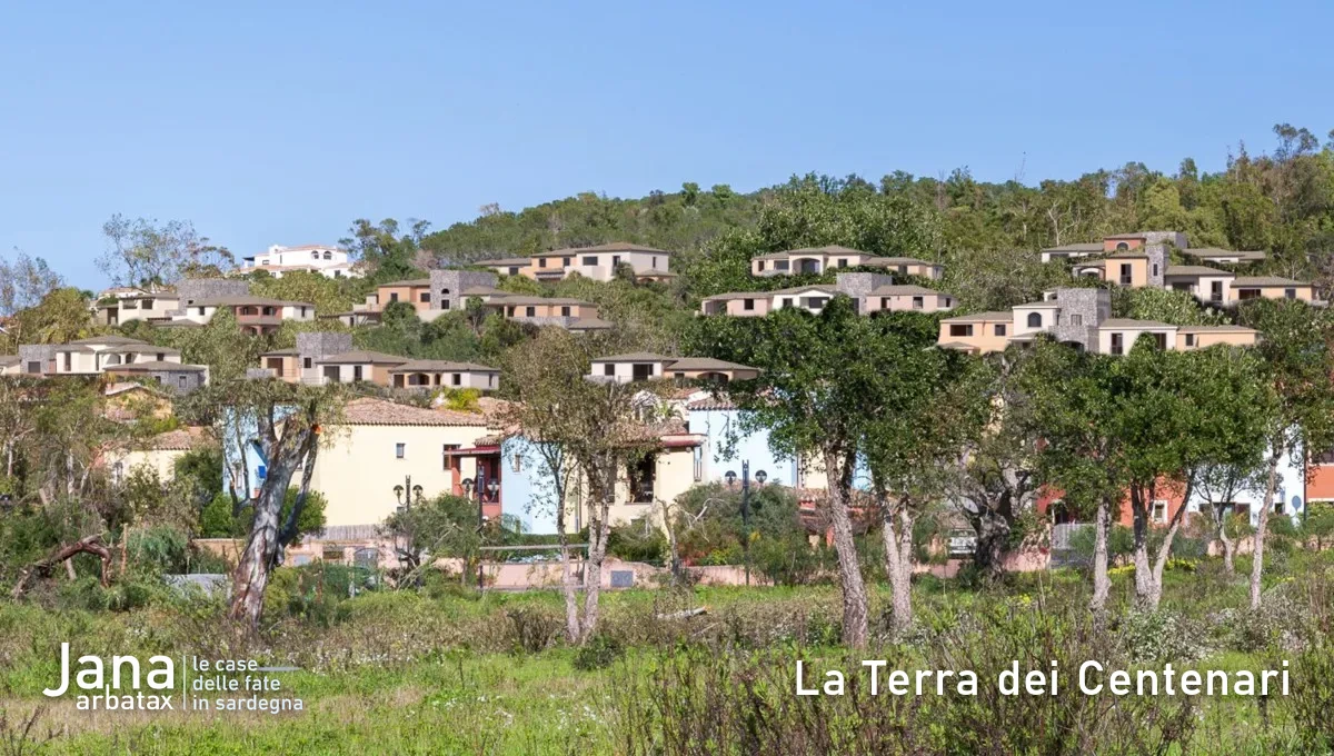 Borgo Frisa visto dalla rotonda di Porto Frailis, ad Arbatax